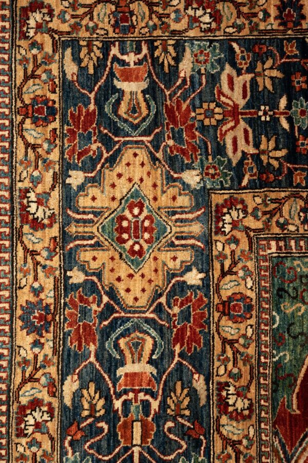 Chob Rang  298cm x 250cm / 9'9'' x 8'3'' - Image 7