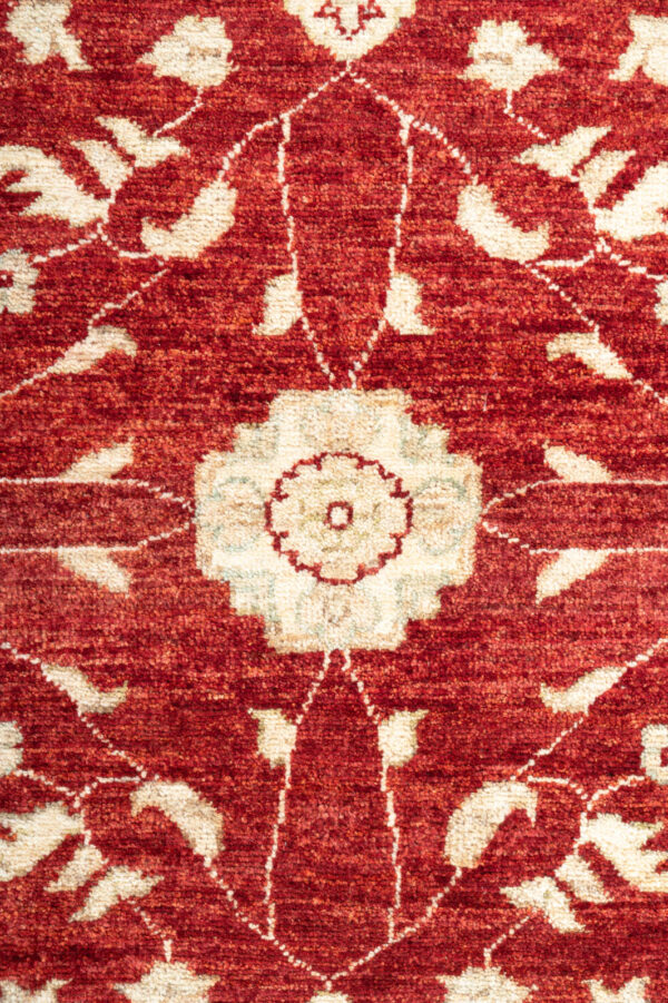 Ziegler  184cm x 120cm / 6' x 3'11'' - Image 4