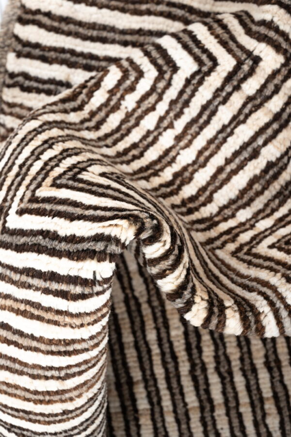 Darya Rug 183cm x 125cm / 6' x 4'1'' - Image 2