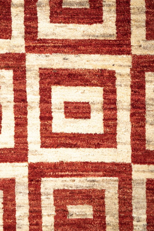 Modern Gabbeh Rug 168cm x 119cm / 5'6'' x 3'11'' - Image 4