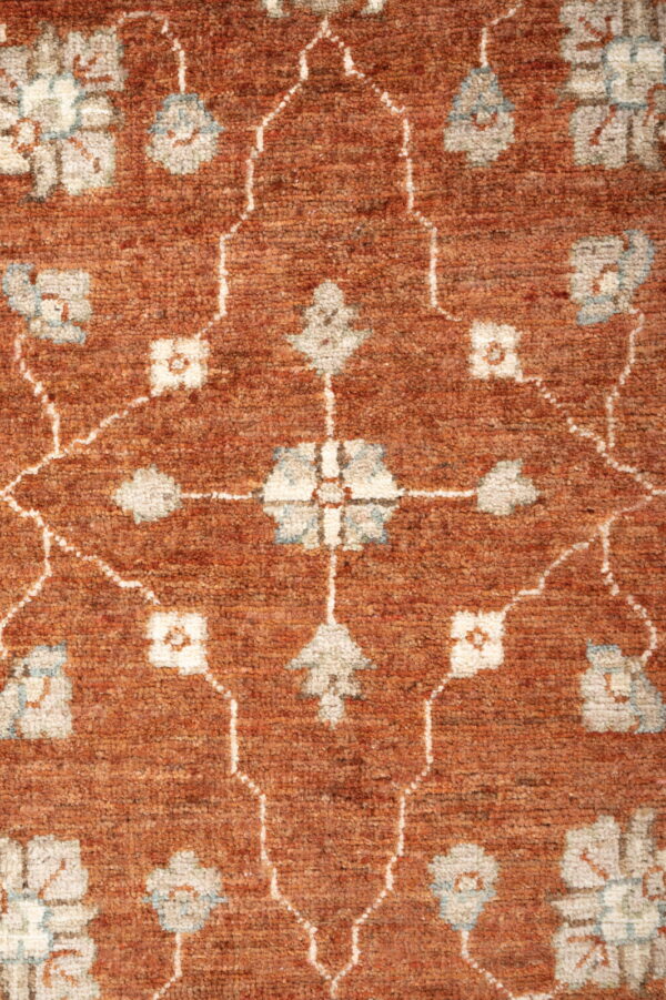 Ziegler  201cm x 150cm / 6'7'' x 4'11'' - Image 4