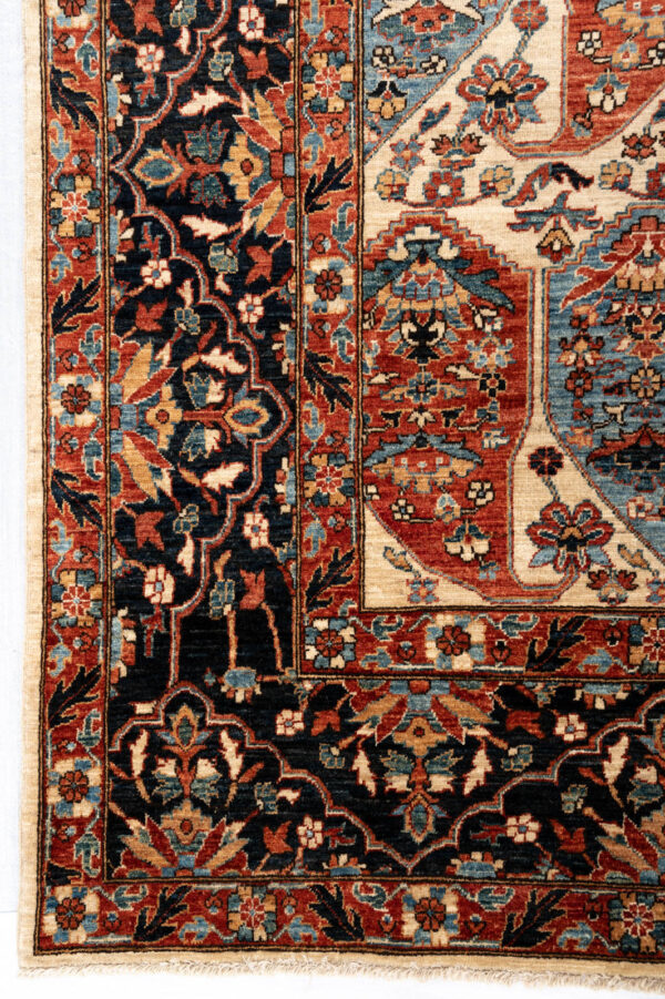 Fine Chob Rang 338cm x 249cm / 11'1'' x 8'2'' - Image 4