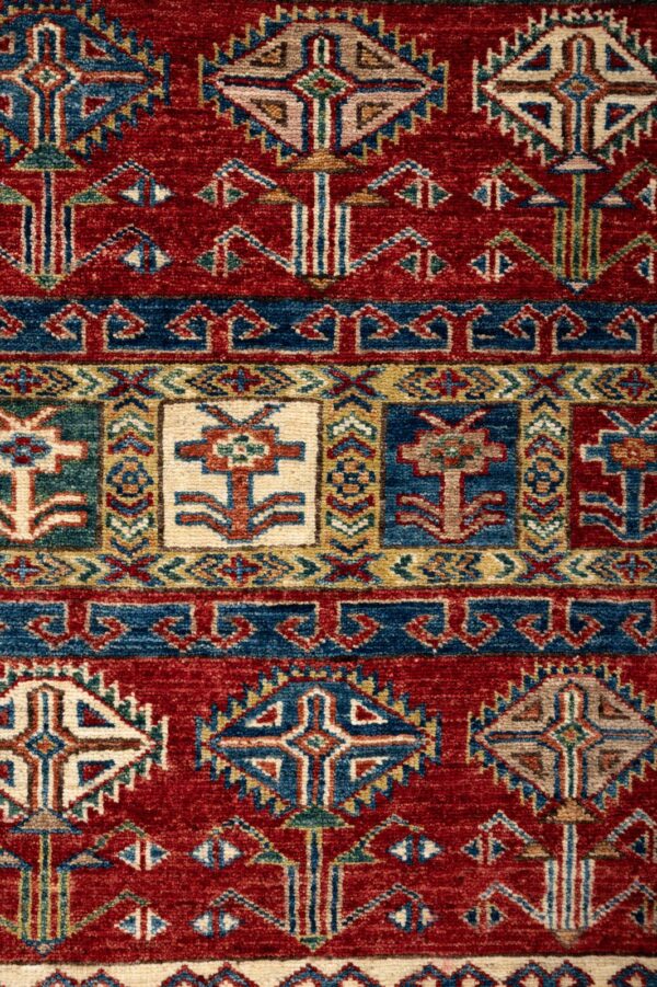 Fine Kazak Rug 293cm x 200cm / 9'7'' x 6'7'' - Image 3