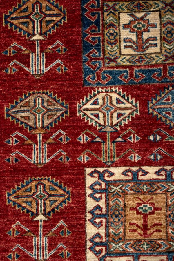 Fine Kazak Rug 293cm x 200cm / 9'7'' x 6'7'' - Image 7