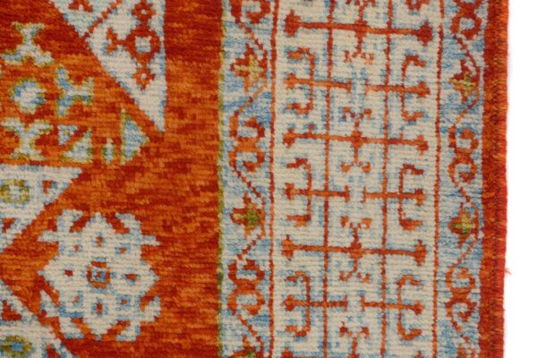 Abshar  240cm x 178cm / 7'11'' x 5'10'' - Image 2