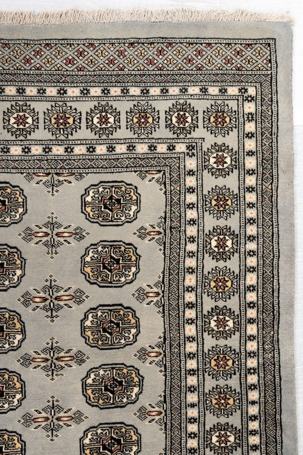 Bokhara 273cm x 183cm / 8'11'' x 6' - Image 4