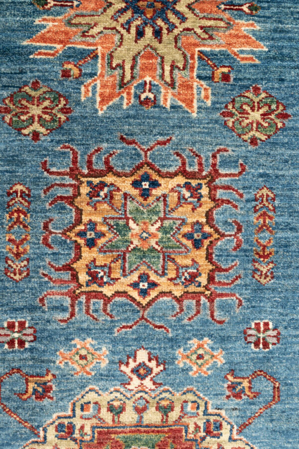 Fine Kazak 338cm x 86cm / 9'7'' x 2'10'' - Image 5