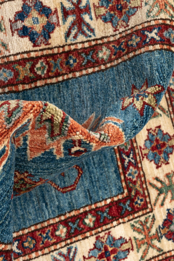 Fine Kazak 338cm x 86cm / 9'7'' x 2'10'' - Image 2