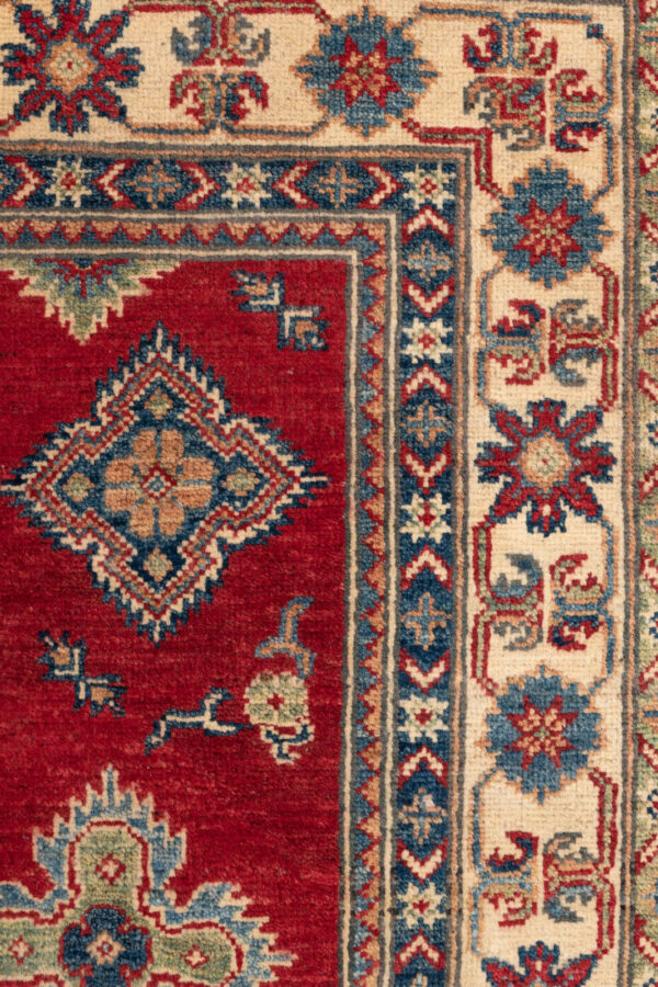 Fine Kazak 174cm x 120cm / 5'8'' x 3'11'' - Image 8