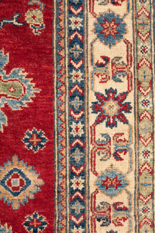 Fine Kazak 174cm x 120cm / 5'8'' x 3'11'' - Image 7