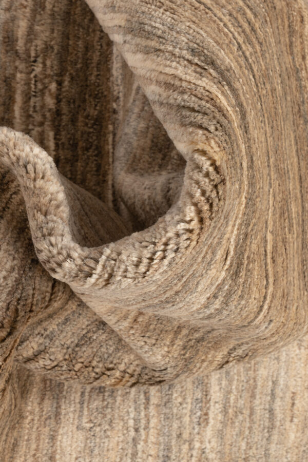 Gabbeh Natural 245cm x 85cm / 8' x 2'10'' - Image 2