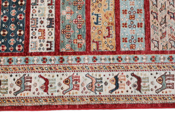 Aryana Rug 239cm x 174cm / 7'10'' x 5'9'' - Image 5