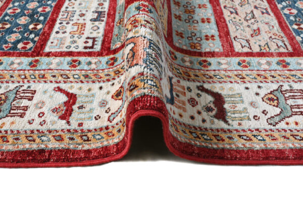 Aryana Rug 239cm x 174cm / 7'10'' x 5'9'' - Image 6
