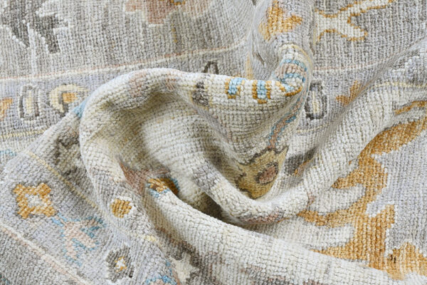 Chob Rang Oushak 410cm x 303cm / 13'6'' x 9'11'' - Image 2