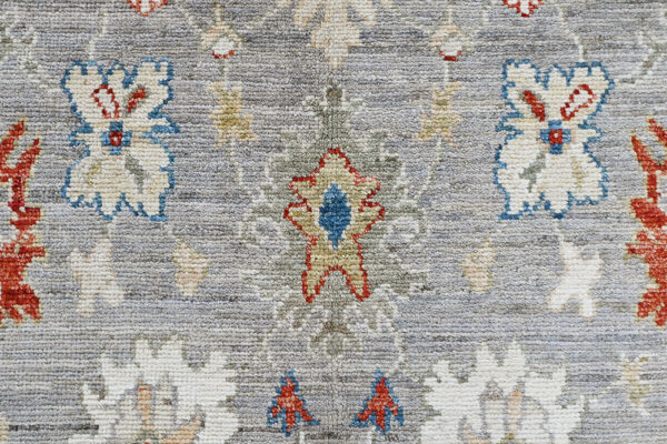 Chob Rang Oushak  188cm x 118cm / 6'2'' x 3'10'' - Image 3