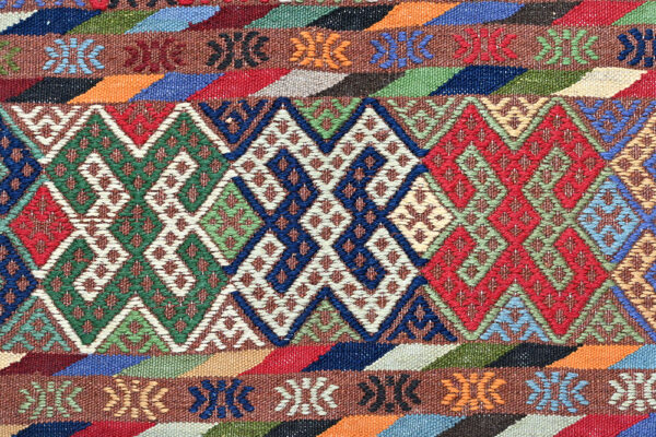Soumak Kilim 200cm x 83cm / 6'7'' x 2'9'' - Image 3