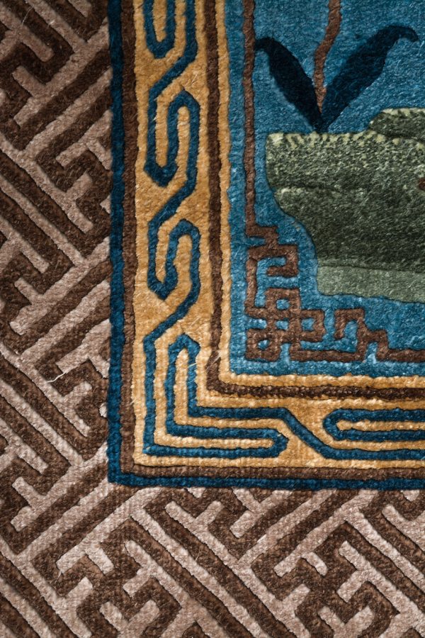 Chinese Pao Toa Silk Rug152cm x 92cm / 5' x 3' - Image 5