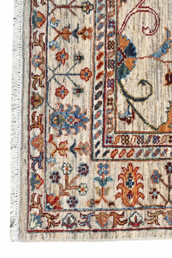 Sultani Rug 175cm x 123cm / 5ft 9in x 4ft - Image 3
