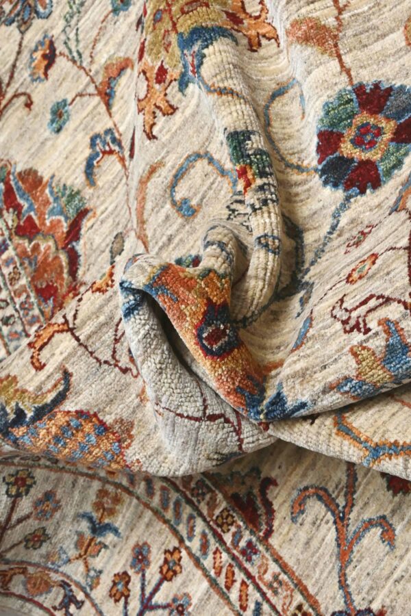 Sultani Rug 175cm x 123cm / 5ft 9in x 4ft - Image 5