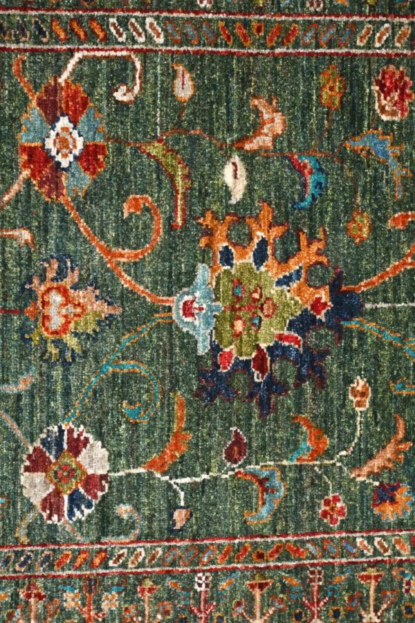 Sultani Runner 240cm x 83cm / 7ft 11in x 2ft 9in / Green - Image 3