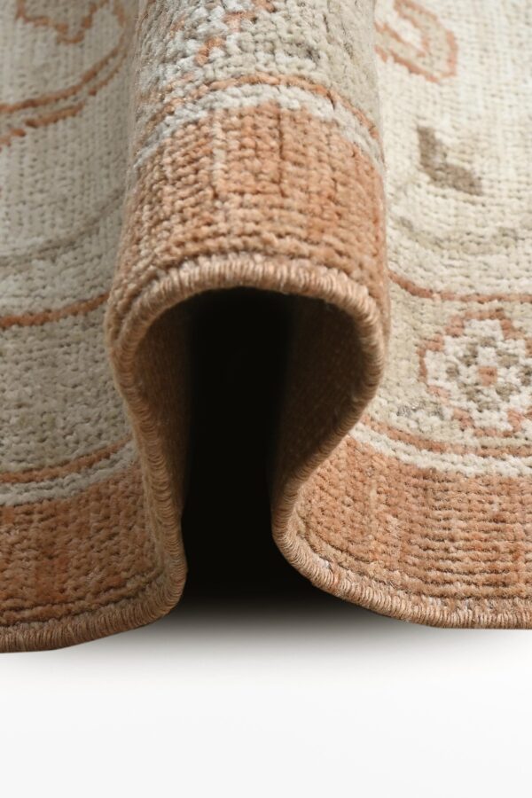 Ziegler Rug 302cm x 248cm / 10ft x 8ft 2in - Image 4