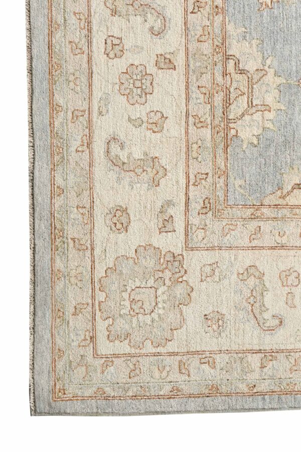 Ziegler Rug 359cm x 269cm / 11ft 9in x 8ft 10in - Image 2