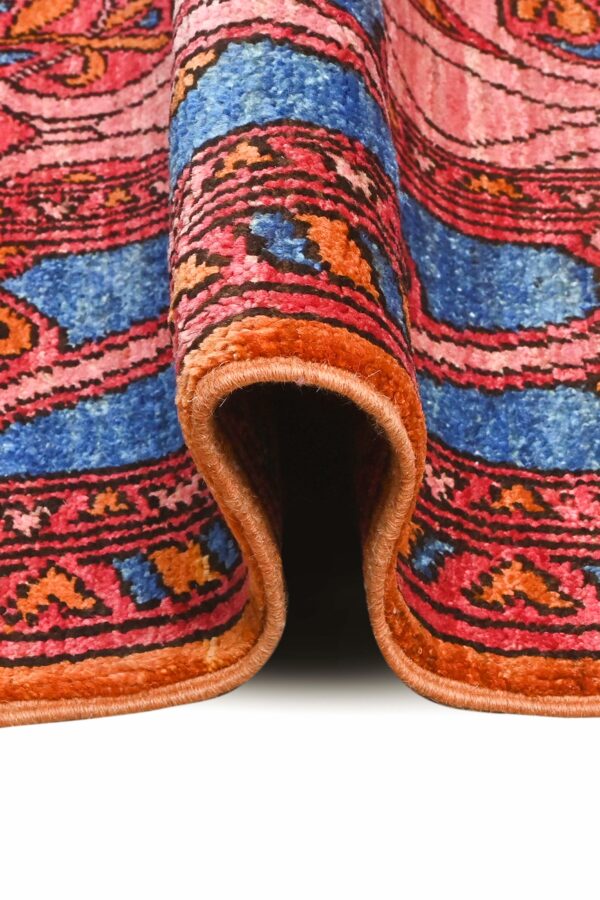Arts and Crafts Chob Rang Rug 237cm x 155cm / 7ft 9in x 5ft 1in - Image 4