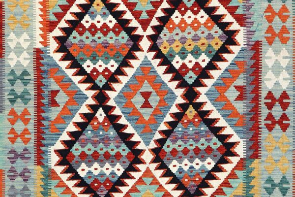 Afghan Kilim 206cm x 151cm / 6ft 9in x 5ft - Image 2
